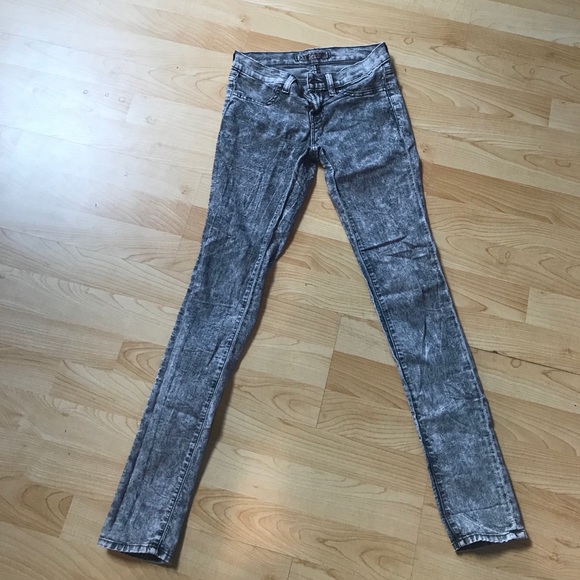 J. Brand Acid/Light Wash Jeans - Picture 2 of 3